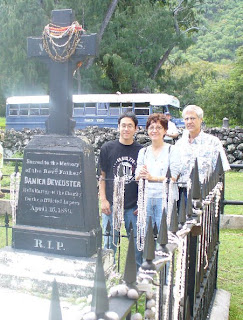 Father Damien's Grave