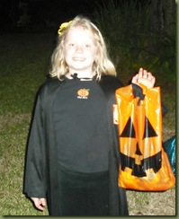 Linda and Halloween 2 116