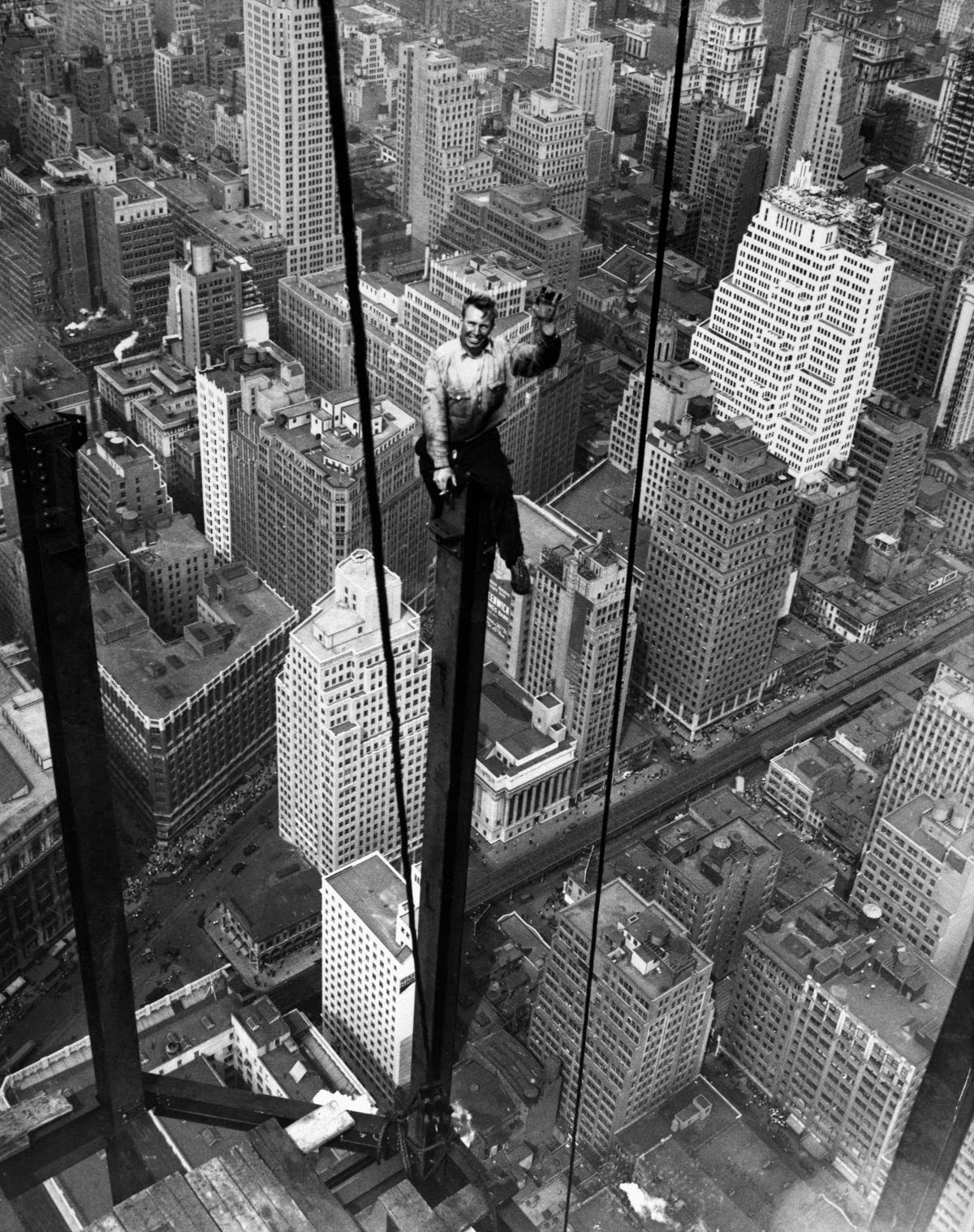 15 Amazing Vintage Photographs That Show the Dangers of Constructing the Empire State Building ...