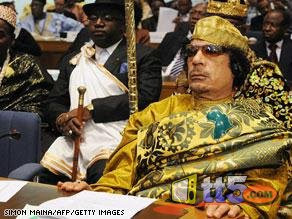 رد: جولة خاصة في دار ازياء القذافي