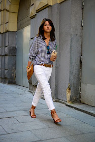 How to wear: White Distressed Jeans and Blue Gingham or Striped Shirt