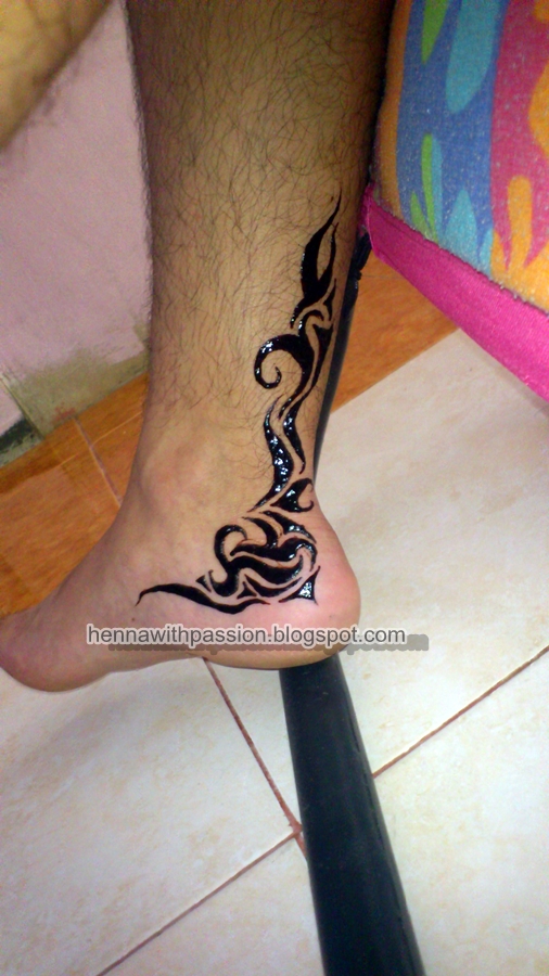  Gambar  12 Tattoo Simple Tubuh Pria 8 Gambar  Henna  Laki di 