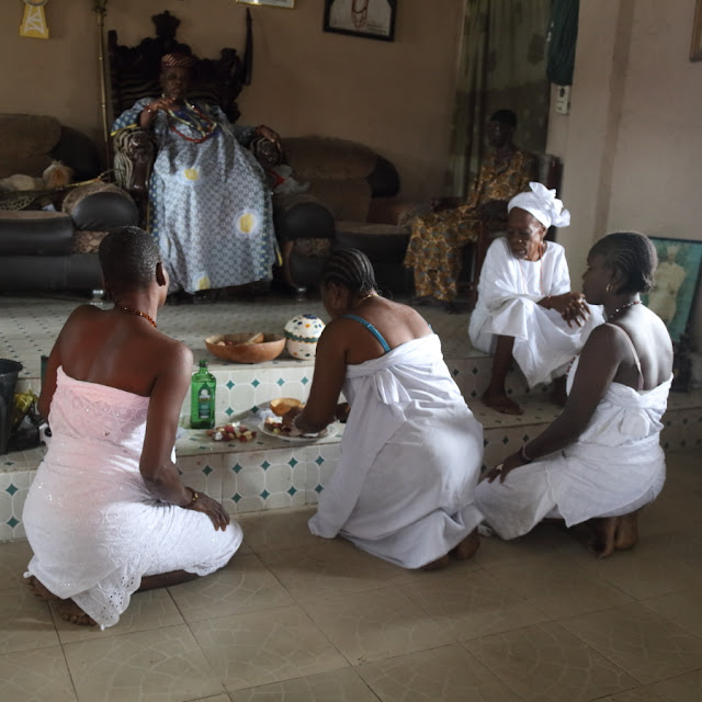 blessing ceremony in the audience hall of the Wawu