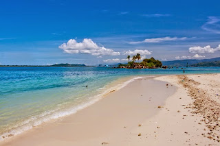 Pantai Pandan Sibolga