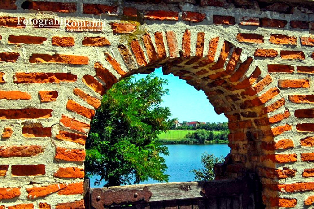 Lac, la Manastirea Cernica