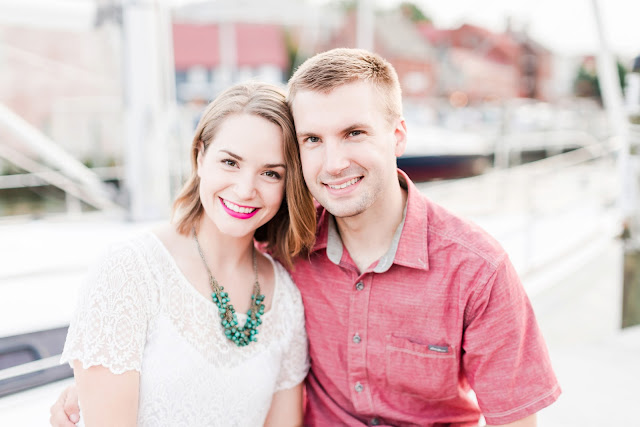 Downtown Annapolis Engagement Photos | Photos by Heather Ryan Photography