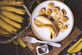 Advantages and disadvantages of eating banana