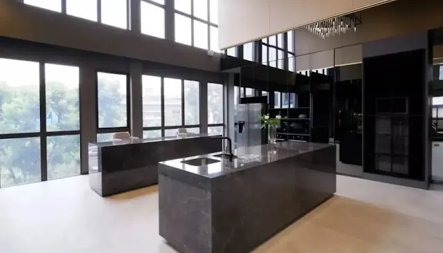 Central kitchen