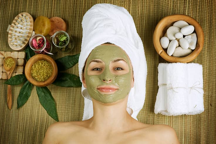 Face pack made of natural ingredients