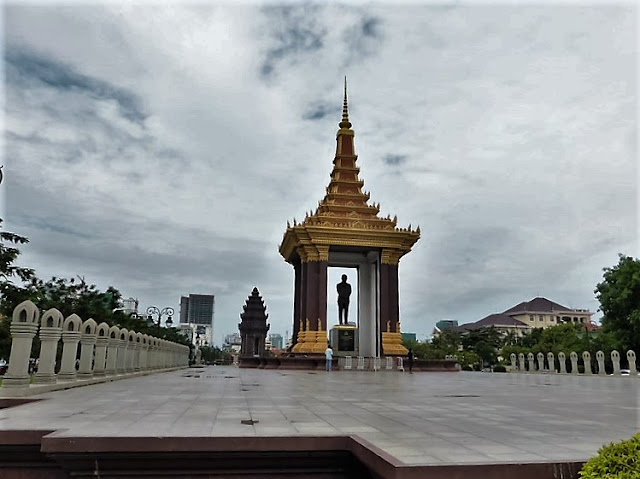 Monumento al Rey Norodom Sihanuk