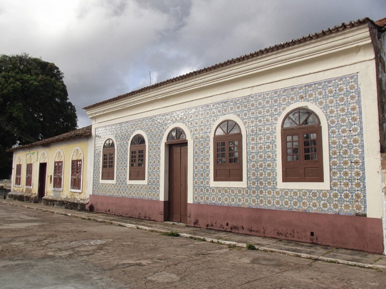 Casa Paroquial - Guimaraes, Maranhao, foto: costaamazonicamaranhense.blogspot