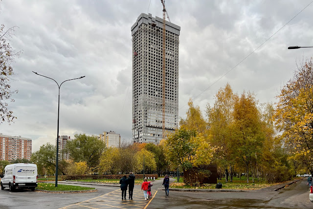 Снежная улица, дворы, строящийся жилой комплекс Silver Снежная улица, дворы, строящийся жилой комплекс Silver