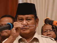 Kala Prabowo Deg-degan saat Pengibaran Sang Merah Putih di Kantor Gerindra