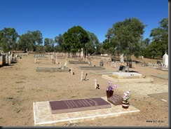 180510 050 Muttaburra Cemetery