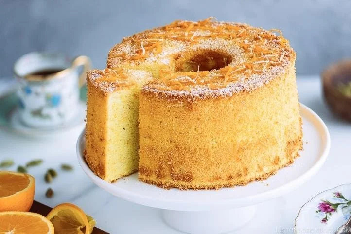 Chiffon cake