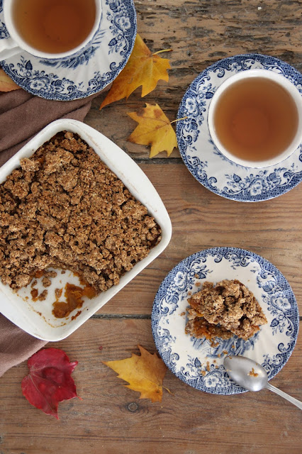 Cuillère et saladier : Crumble "pumpkin pie"  (vegan)