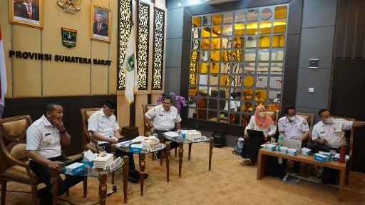 Fokus Penurunan Stunting, Entrepreneurship, dan Progul, Gubernur Mahyeldi Pimpin Rakor RKPD 2023