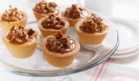 Gooey Butterscotch Pecan Tarts