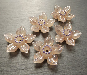 Lampwork glass flower beads made in Creation is Messy 'Velveteen'