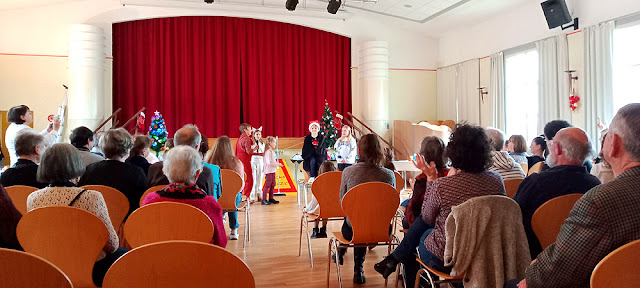 Ukrainian refugee Christmas party, France. Photo by loire Valley Time Travel.