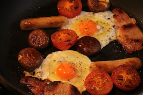 Food Lust People Love: Full English Fry-up is a quick, easy and delicious one-pan breakfast that includes all the traditional parts - bacon, sausage, tomatoes, mushrooms and eggs.