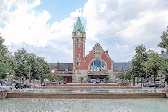 Ailleurs : Gare de Colmar, exemple de l'architecture éclectique Jugendstil, Art Nouveau allemand, témoignage patrimonial de l'histoire territoriale