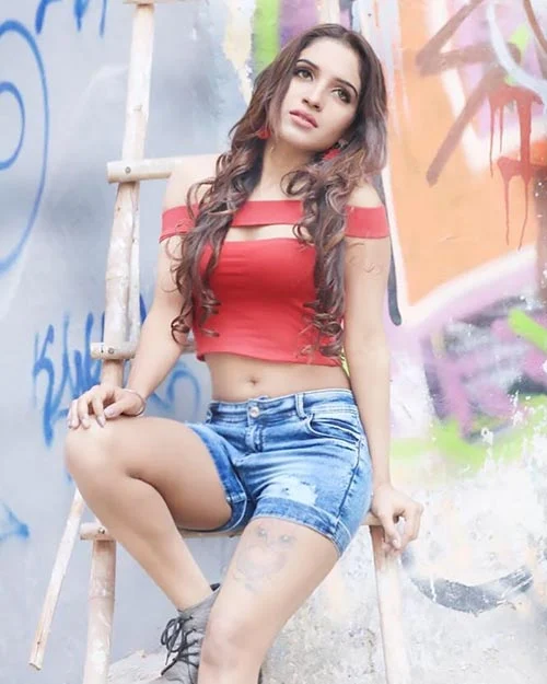 Neha Chowdhury sexy legs hot photos