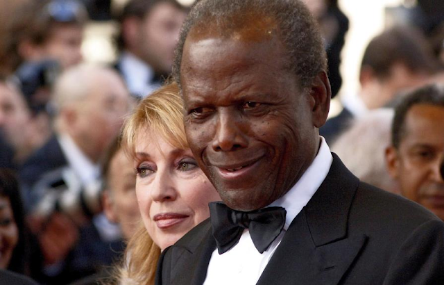 Muere Sidney Poitier, primer actor negro en ganar un Óscar como protagonista