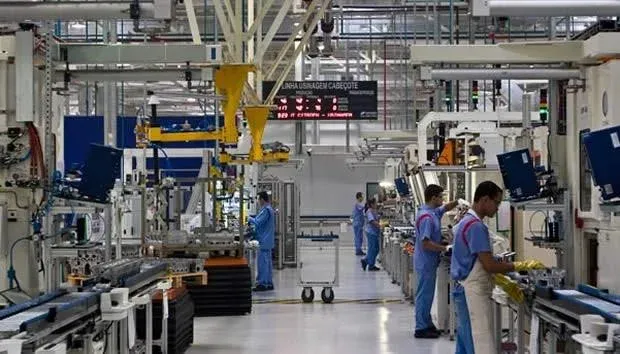 auxiliar de produção pinhais