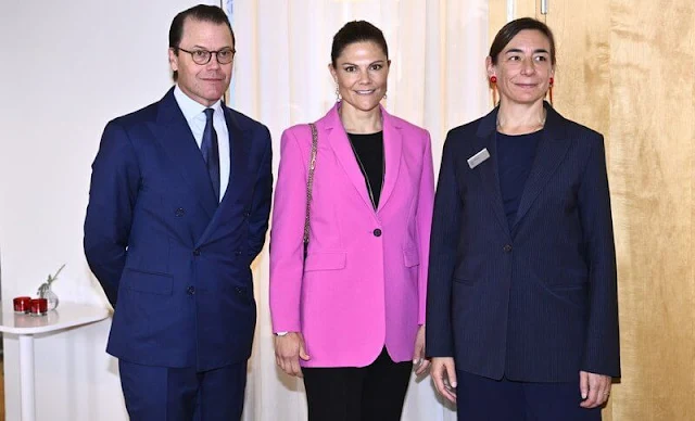 Crown Princess Victoria wore a fuchsia tailored buttoned blazer by Zara. The Crown Princess is wearing black top and black trousers