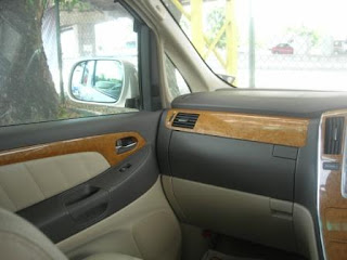 Toyota Alphard Left Dashboard