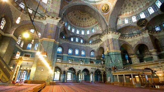 جامع تشامليجا إسطنبول أكبر مسجد بتاريخ الجمهورية التركية
