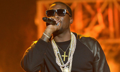 MEEK MILL DISPARA CONTRA DRAKE EM SHOW NO BARCLAYS CENTER