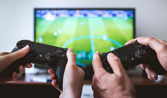 Playing Video games could help students be more successful 