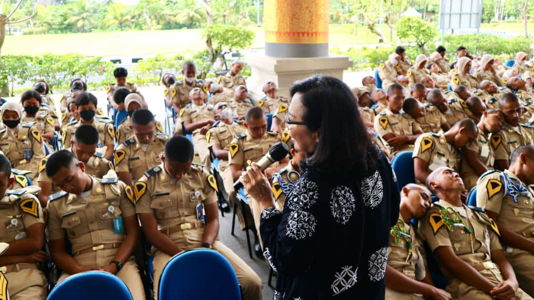 Politeknik Transportasi Darat - Potrada Bali - Santy Sastra - Santy Sastra Public Speaking (1)