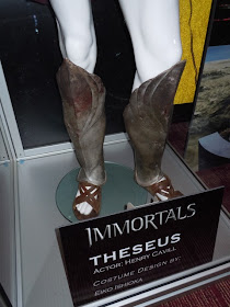 Theseus leg armour Immortals