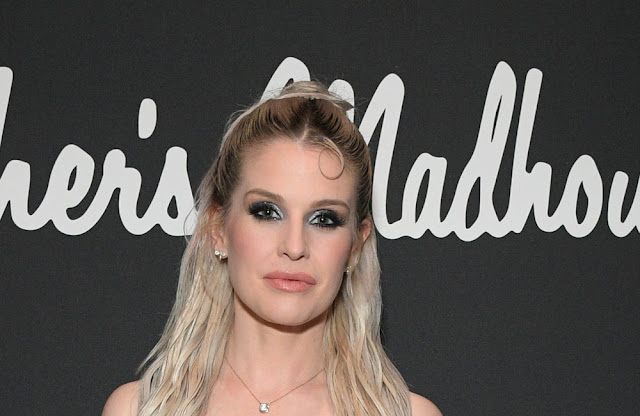 Kelly Osbourne Battles Festive Illness