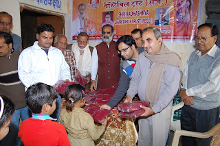 Donate sweater by NGO Shri radhashrya charitable trust in mathura