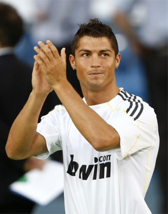 Ronaldo on Real Madrid C F  Ronaldo   99 M  L P   2 S  Songer