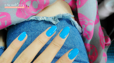 DIAMI nail lacquer, Blue Nail Polish