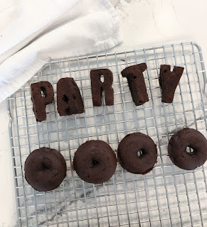 DIY Letter Donuts by The Celebration Stylist