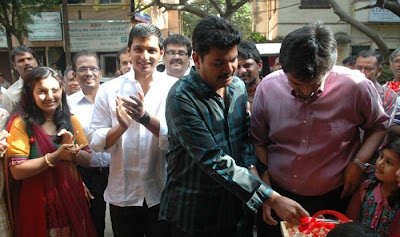 Shankar Inagurates Jeeva's OneMB Shop Stills