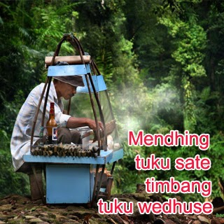 DP BBM mending tuku sate timbang weduse