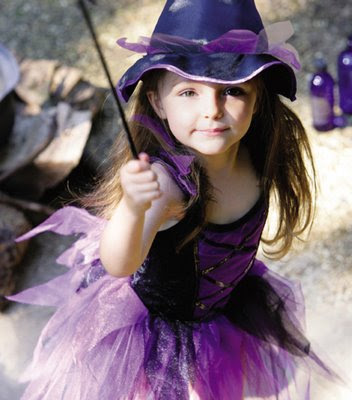 Halloween Wallpaper on Pin Naughty Kids Wallpapers Baby Backgrounds On Pinterest