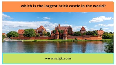 Which is the largest castle in the world