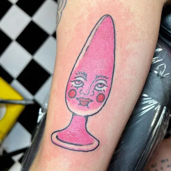 Tatuagem bizarra desenho horroroso