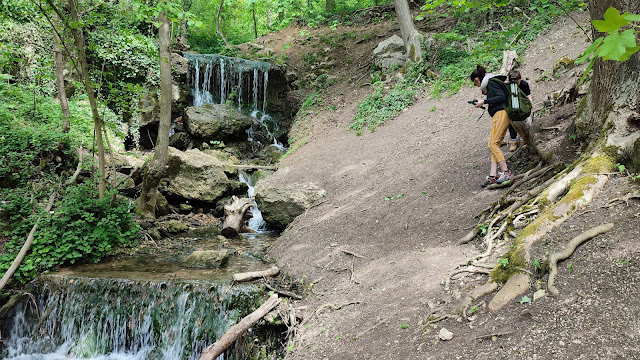 DECOUVRONS LA CASCADE À PERIGNY-SUR-YERRES