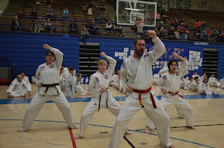 Adults using martial arts to help with new years resolutions