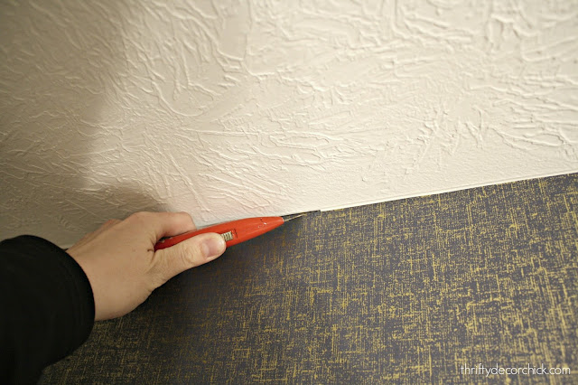 How to clean top of wallpaper