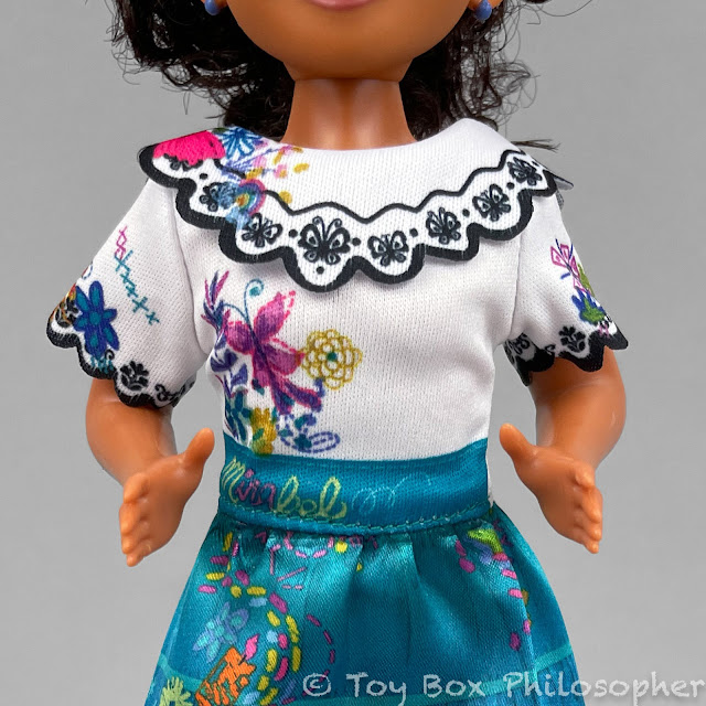 Let's Make Our Dolls Clothes inspired by Encanto : DIY Dolores, Luisa,  Mirabel Skirts 